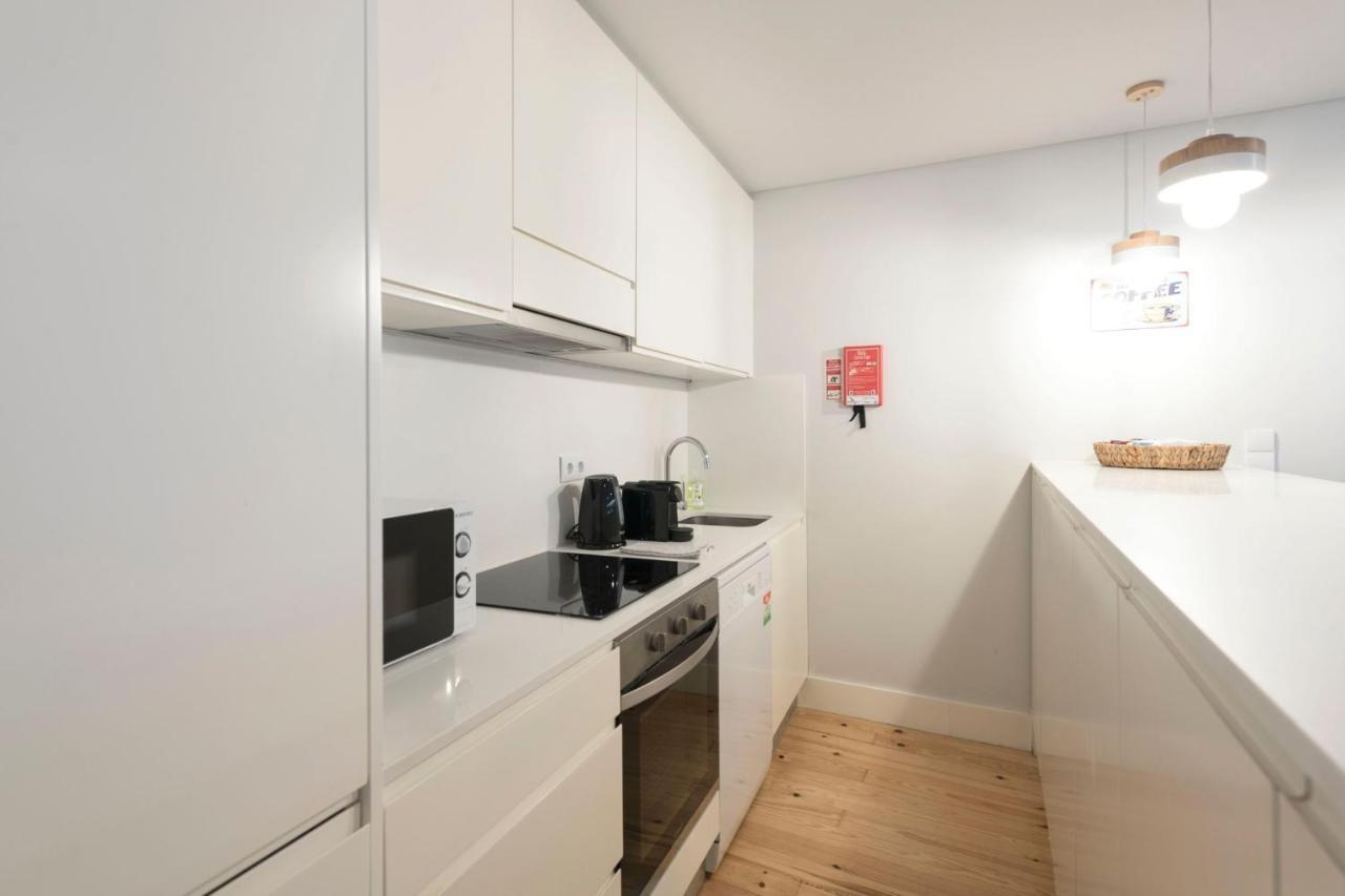 Lovelystay - Porto Peaceful Living W/ Backyard מראה חיצוני תמונה